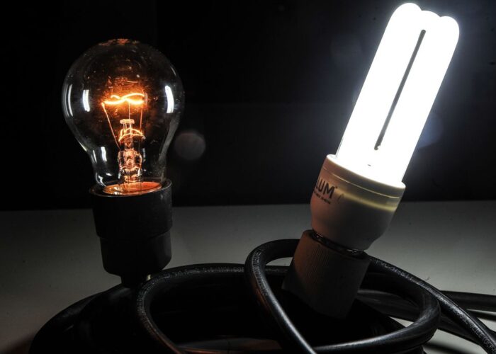 Conta de luz ficará mais cara em dezembro; custo será de R$ 6,243 para cada 100 quilowatts hora consumidos
