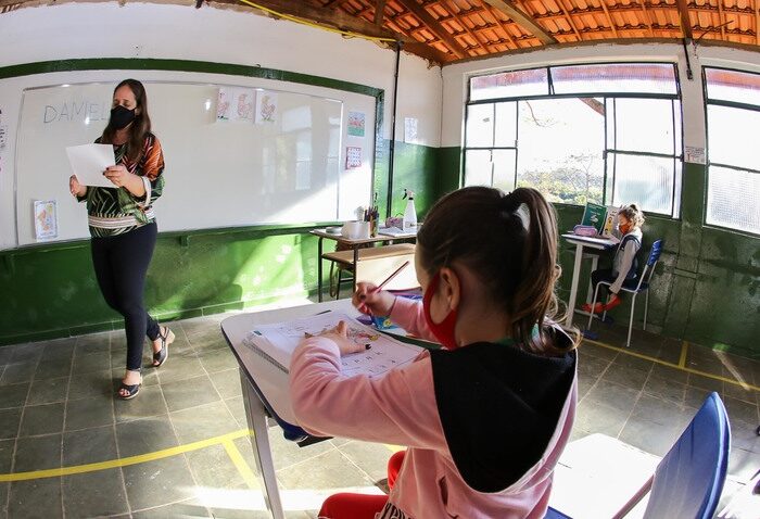 Estado aprova novo protocolo de retorno às atividades escolares presenciais