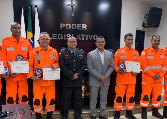 Bombeiro Militar homenageado na Câmara de Ituiutaba