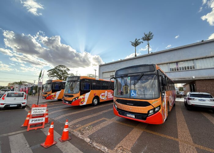 Frota do Busão do Povo é renovada com três novos veículos
