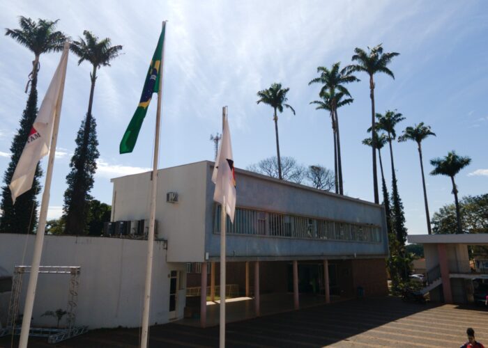 Prefeitura de Ituiutaba reajusta salários dos servidores e atualiza piso do magistério municipal