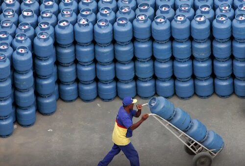 Governo libera R$ 330 milhões para segurar preço do gás de cozinha